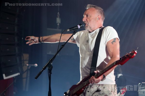 PETER HOOK AND THE LIGHT - 2022-05-25 - PARIS - Le Bataclan - Peter Woodhead